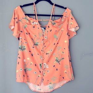 Express, medium, rose with wild flower pattern